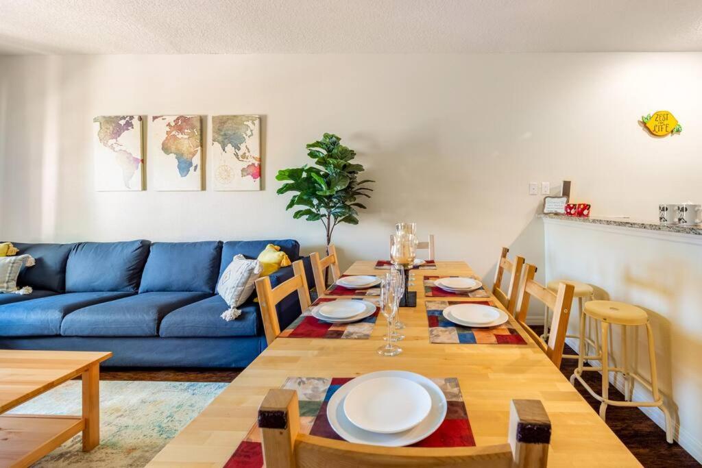 Super Comfy And Spacious 3 Bedroom 10 Minutes From Disney, With Major Shopping 4 Minutes Away キシミー エクステリア 写真