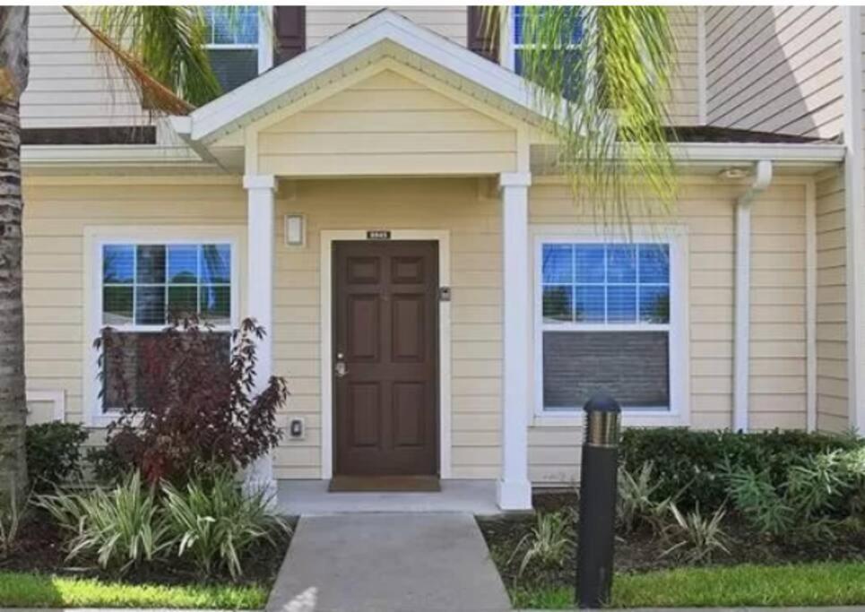 Super Comfy And Spacious 3 Bedroom 10 Minutes From Disney, With Major Shopping 4 Minutes Away キシミー エクステリア 写真