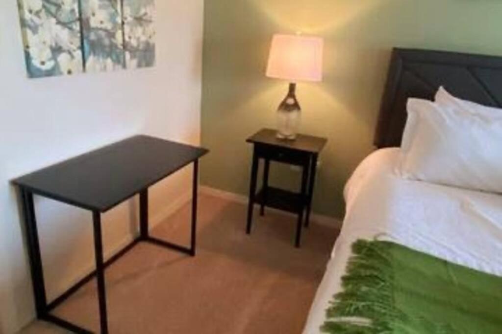 Super Comfy And Spacious 3 Bedroom 10 Minutes From Disney, With Major Shopping 4 Minutes Away キシミー エクステリア 写真